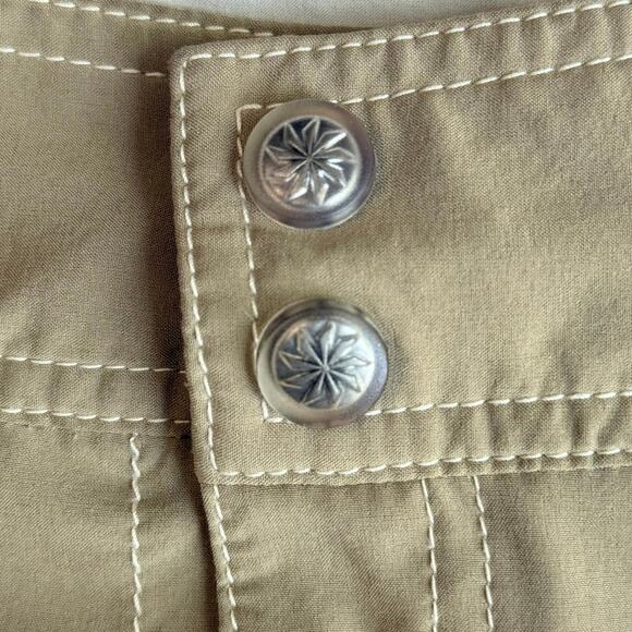 Athleta Pleated Tan Skirt with Shorts Women's 2P Zipper and Button Closure - Picture 10 of 11